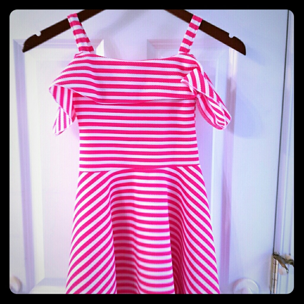 Girl's Cold Shoulder Dress